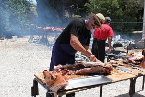 AOBR 2014 06 22 JUIN MARIGNANE REPAS PORCELET A LA BROCHE (1000) par JL Hernandez
